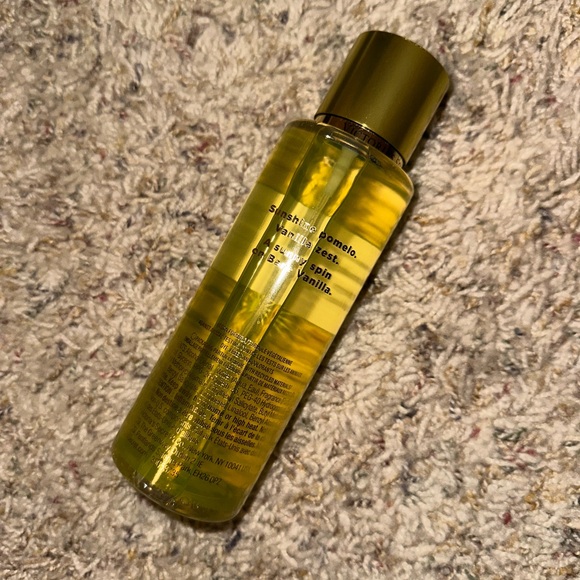 NWT Victoria’s Secret bare vanilla SOL 🌞 - Picture 3 of 3